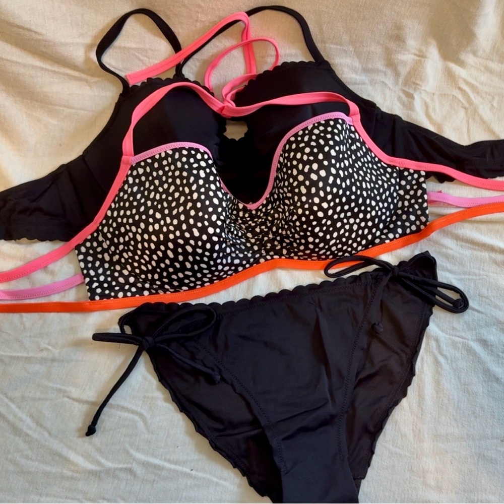 Victoria's Secret Black and Pink Bikini Set
